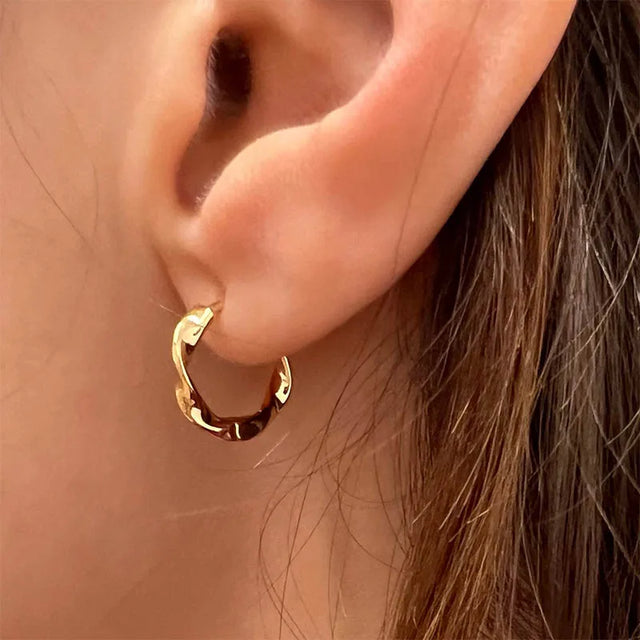TouchUp And More Vintage U-Shape Hoop Earrings